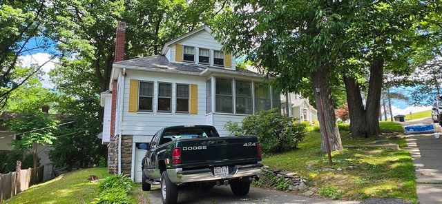 109 Green Hill Pkwy 2, Worcester, MA 01605