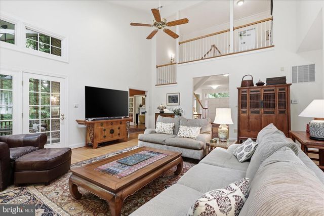 10693 ALLIWELLS CT, Oakton, VA 22124
