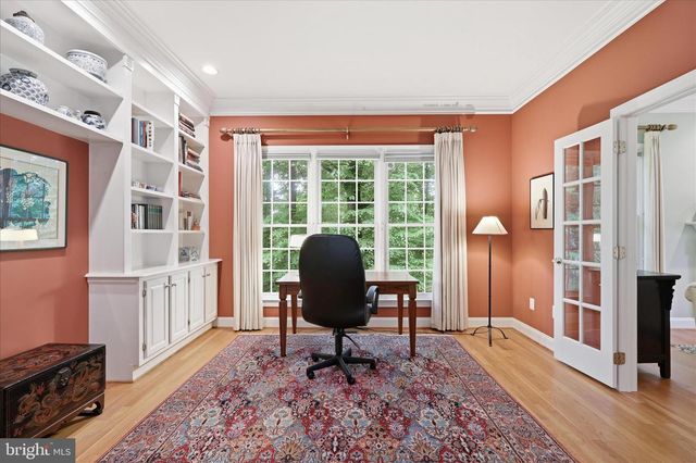 10693 ALLIWELLS CT, Oakton, VA 22124