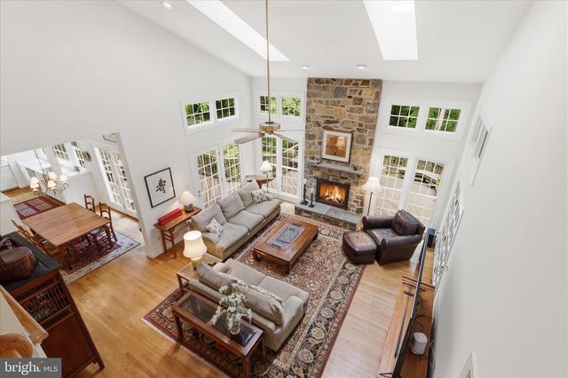 10693 ALLIWELLS CT, Oakton, VA 22124