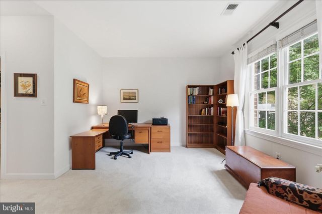 10693 ALLIWELLS CT, Oakton, VA 22124