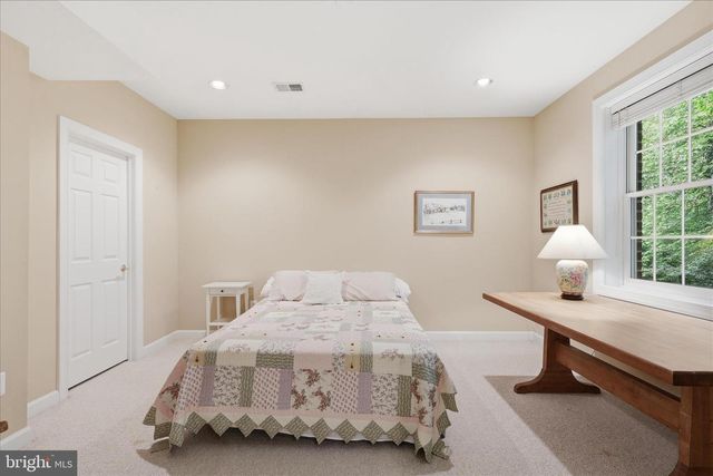 10693 ALLIWELLS CT, Oakton, VA 22124