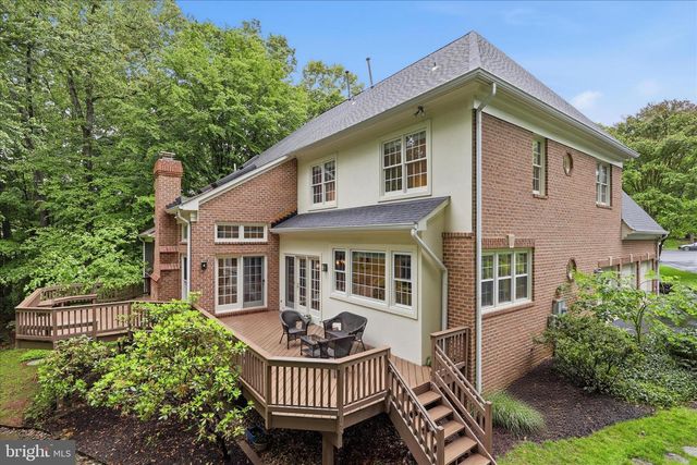 10693 ALLIWELLS CT, Oakton, VA 22124