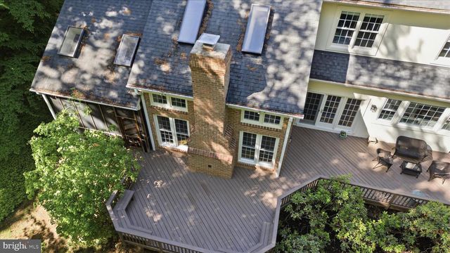 10693 ALLIWELLS CT, Oakton, VA 22124