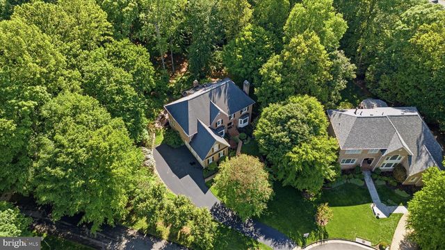 10693 ALLIWELLS CT, Oakton, VA 22124