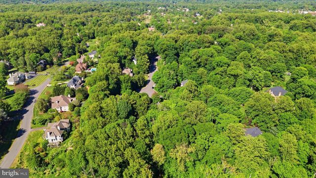 10693 ALLIWELLS CT, Oakton, VA 22124