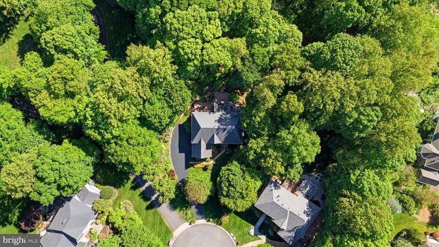10693 ALLIWELLS CT, Oakton, VA 22124