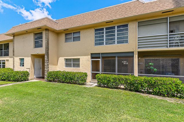 9855 Sandalfoot Boulevard 305, Boca Raton, FL 33428