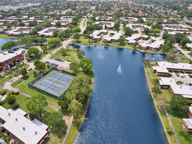207 Cape Cod Cir 207, Lake Worth, FL 33467