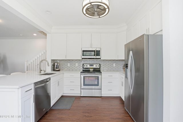 7990 BAYMEADOWS Road E 1301, Jacksonville, FL 32256