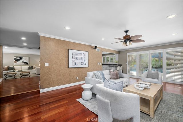 3261 Lilly Avenue, Long Beach, CA 90808