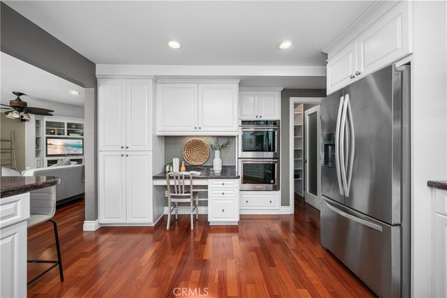 3261 Lilly Avenue, Long Beach, CA 90808