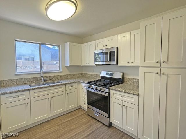 1201 Parliament Place, Las Vegas, NV 89110