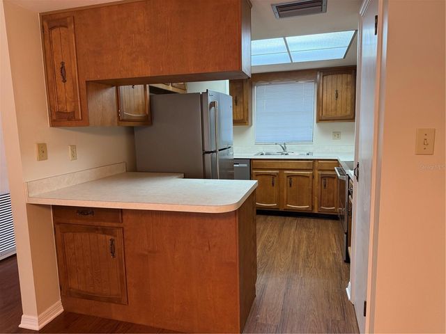 110 N TREMAIN ST 105, Mount Dora, FL 32757