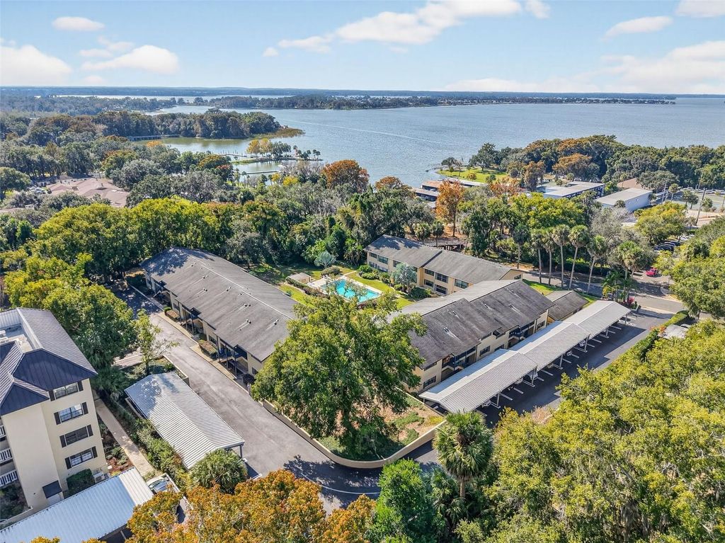 110 N TREMAIN ST 105, Mount Dora, FL 32757