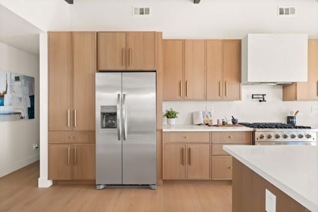 4821 Viane Way, San Diego, CA 92110