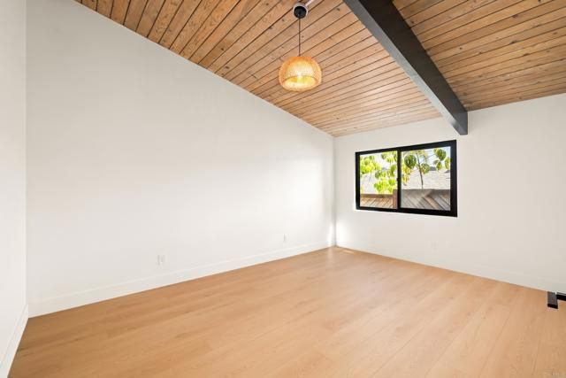 4821 Viane Way, San Diego, CA 92110