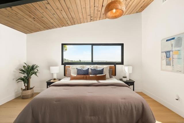 4821 Viane Way, San Diego, CA 92110