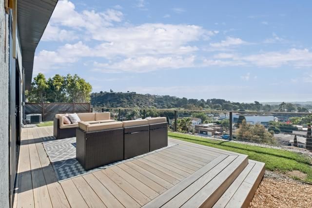 4821 Viane Way, San Diego, CA 92110