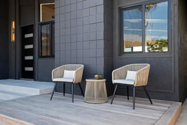 4821 Viane Way, San Diego, CA 92110