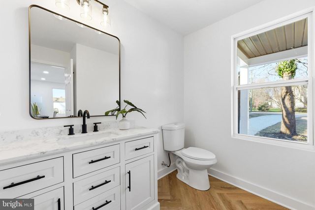 42 JOHNSON RD, Pasadena, MD 21122