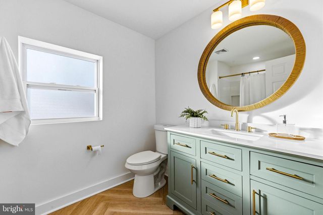 42 JOHNSON RD, Pasadena, MD 21122