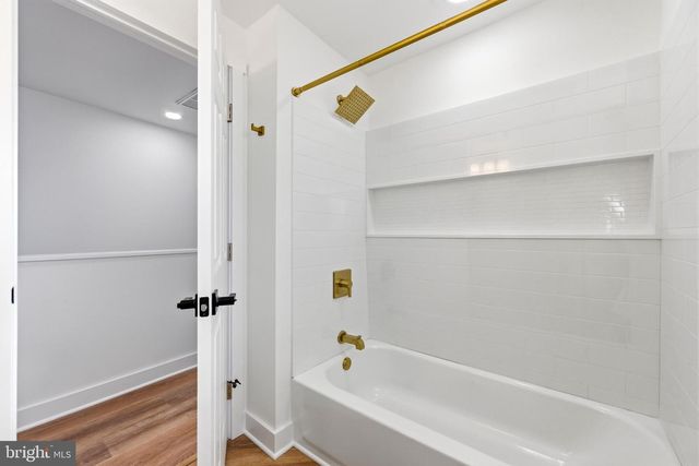 42 JOHNSON RD, Pasadena, MD 21122