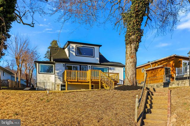 42 JOHNSON RD, Pasadena, MD 21122