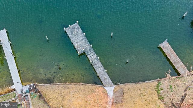 42 JOHNSON RD, Pasadena, MD 21122