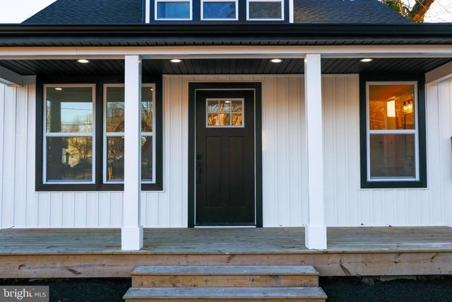 42 JOHNSON RD, Pasadena, MD 21122