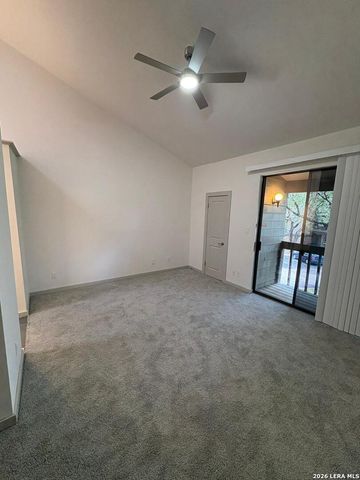 11815 Vance Jackson Rd Apt 3302, San Antonio, TX 78230