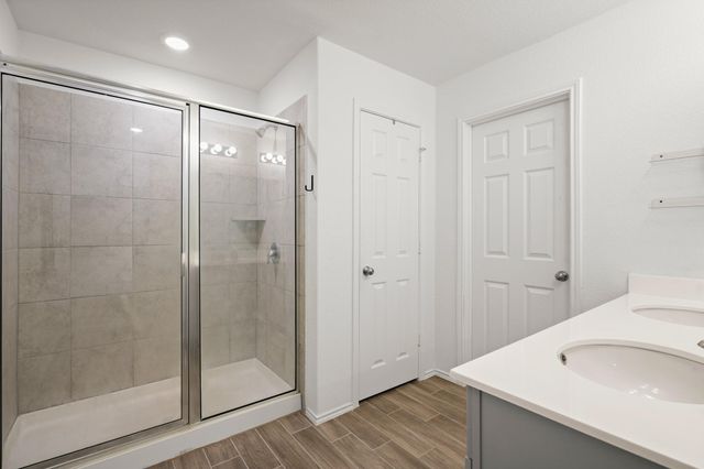 500 Pickrell LOOP, Liberty Hill, TX 78642