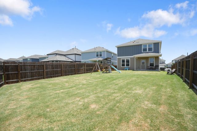 500 Pickrell LOOP, Liberty Hill, TX 78642