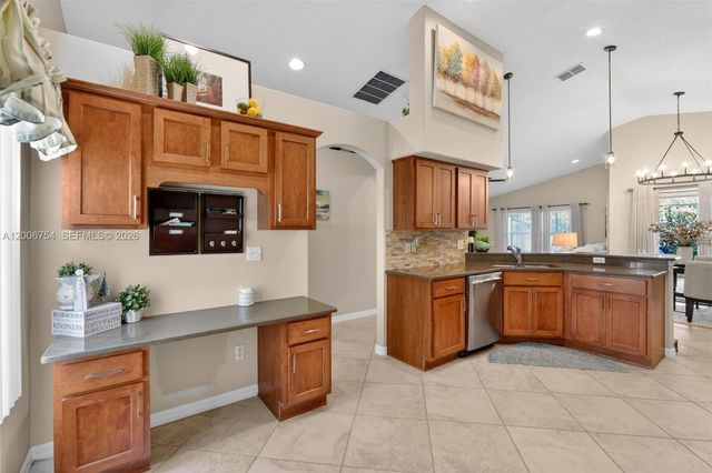 15314 AMBERBEAM BLVD, Winter Garden, FL 34787