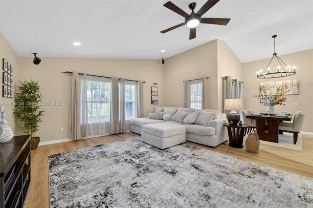 15314 AMBERBEAM BLVD, Winter Garden, FL 34787