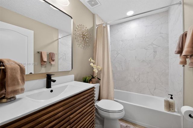 15314 AMBERBEAM BLVD, Winter Garden, FL 34787