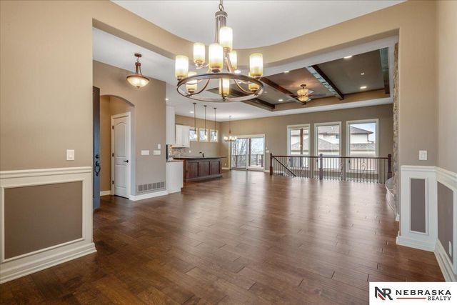 19002 Cuming Circle, Elkhorn, NE 68022