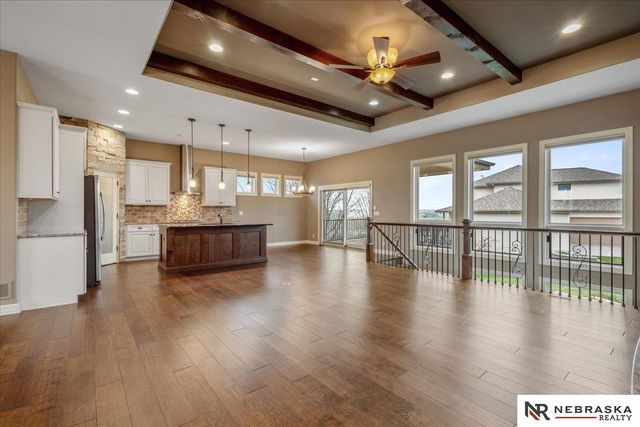 19002 Cuming Circle, Elkhorn, NE 68022