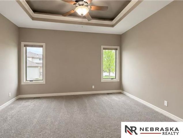 19002 Cuming Circle, Elkhorn, NE 68022