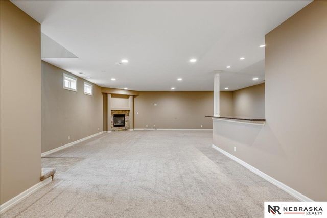 19002 Cuming Circle, Elkhorn, NE 68022