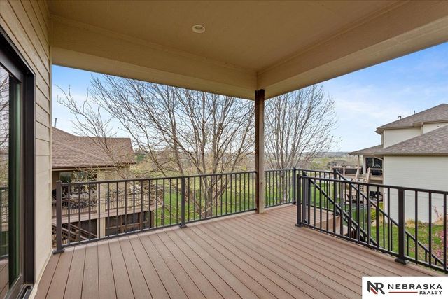 19002 Cuming Circle, Elkhorn, NE 68022