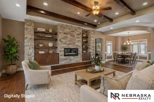 19002 Cuming Circle, Elkhorn, NE 68022