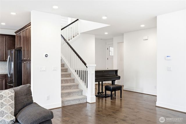1488 243rd Place NE, Sammamish, WA 98074
