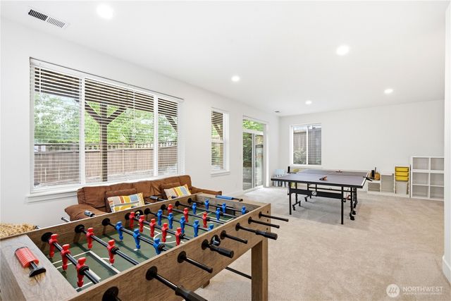 1488 243rd Place NE, Sammamish, WA 98074