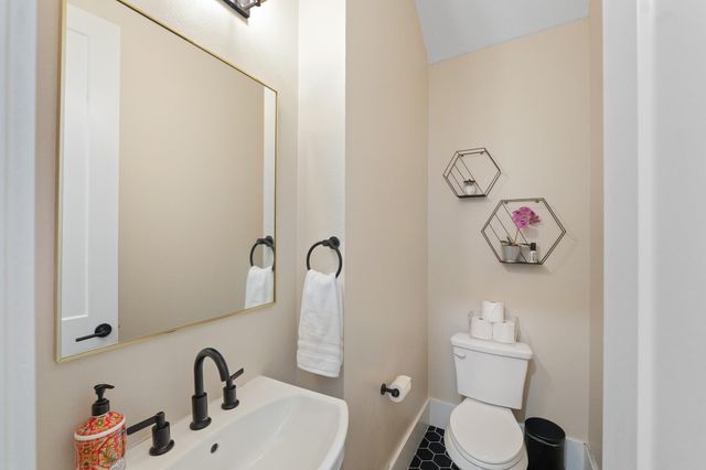 9015 Wellspring Drive, Houston, TX 77080