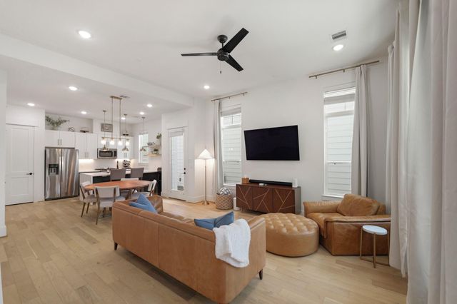 9015 Wellspring Drive, Houston, TX 77080