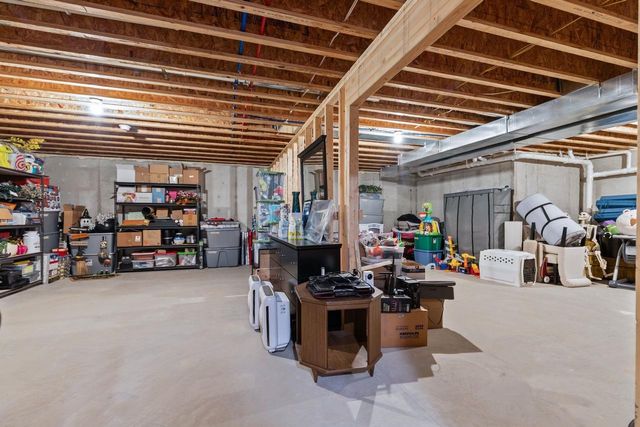 3427 TULIP TRAIL, Little Chute, WI 54913