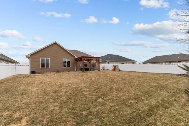 3427 TULIP TRAIL, Little Chute, WI 54913