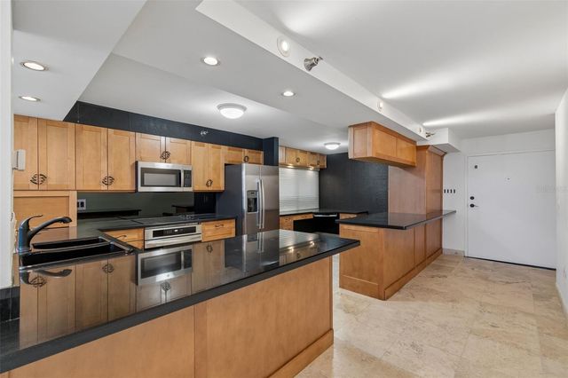 2413 BAYSHORE BOULEVARD 1904, Tampa, FL 33629