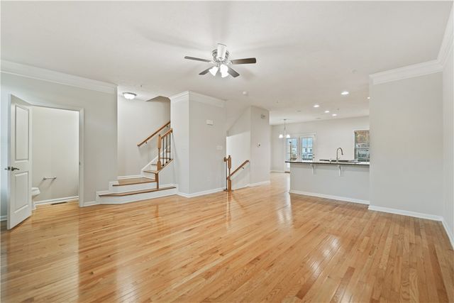 407 Fairmont Dr, Marshall, PA 15090